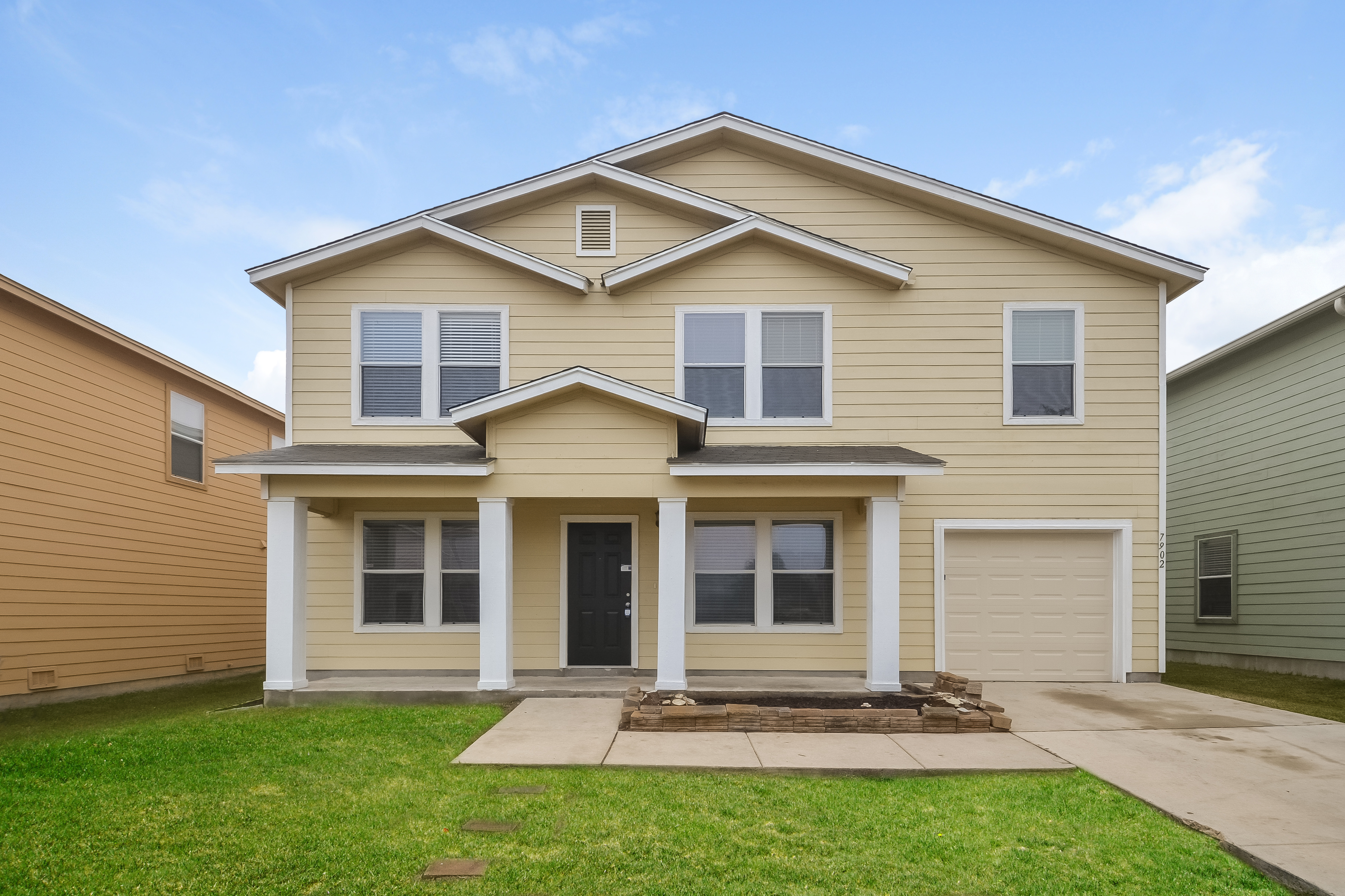 7902 Mustang Canyon San Antonio, TX 78244
